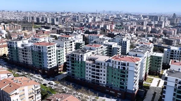 Bayram'da Çifte Sevinç! Topkoparan Kentsel Dönüşümle Yenilendi